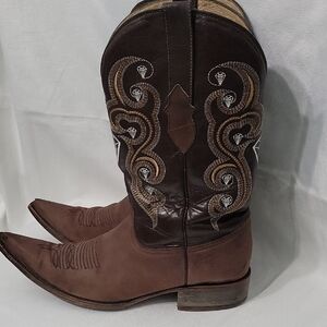 White Diamonds Brown Western Cowboy Boots with Embroidery Size 10.5